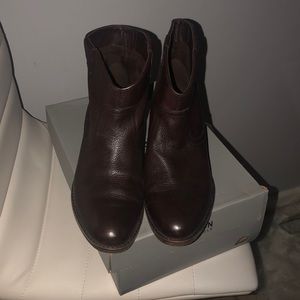 Ankle boots